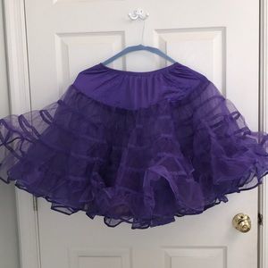 Small Purple Malco Modes Meghan Crinoline